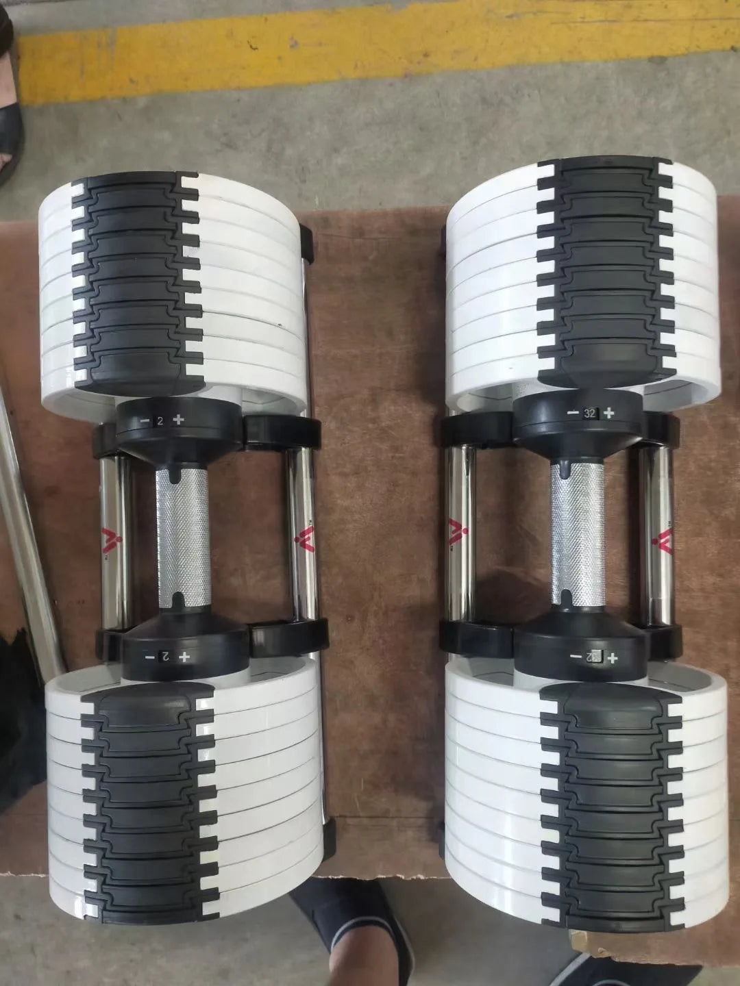 Montará DumbbellPro™ – Mancuernas Ajustables con Soporte